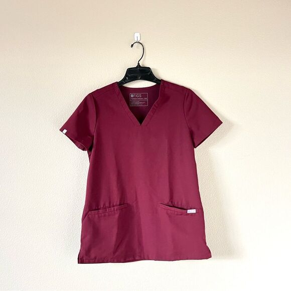 Figs Burgundy Scrub Top and Pants Set - XXS/XXSP - Picture 8 of 9